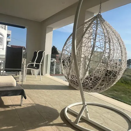 Superior Apartment *